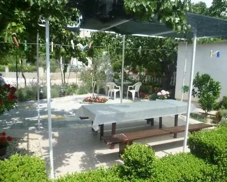 Dvosoban Apartment Sukosan